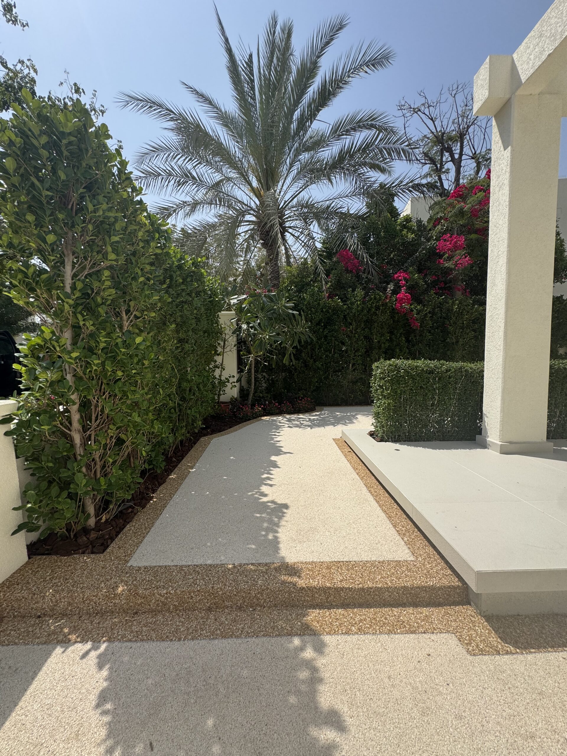 Arabian Ranches steps